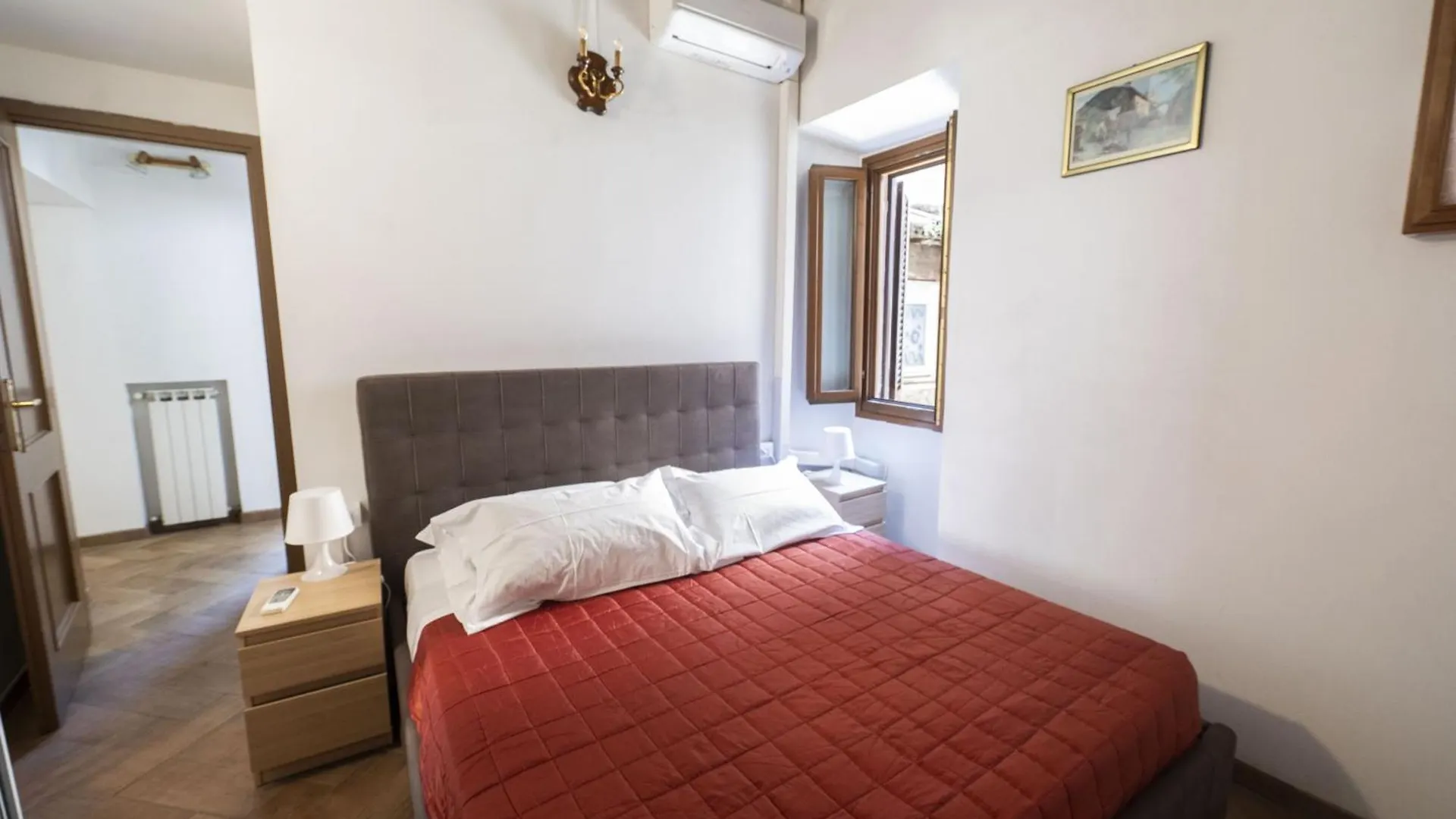 Campo De Fiori Large Family Apartment Rome 0*,  Italy