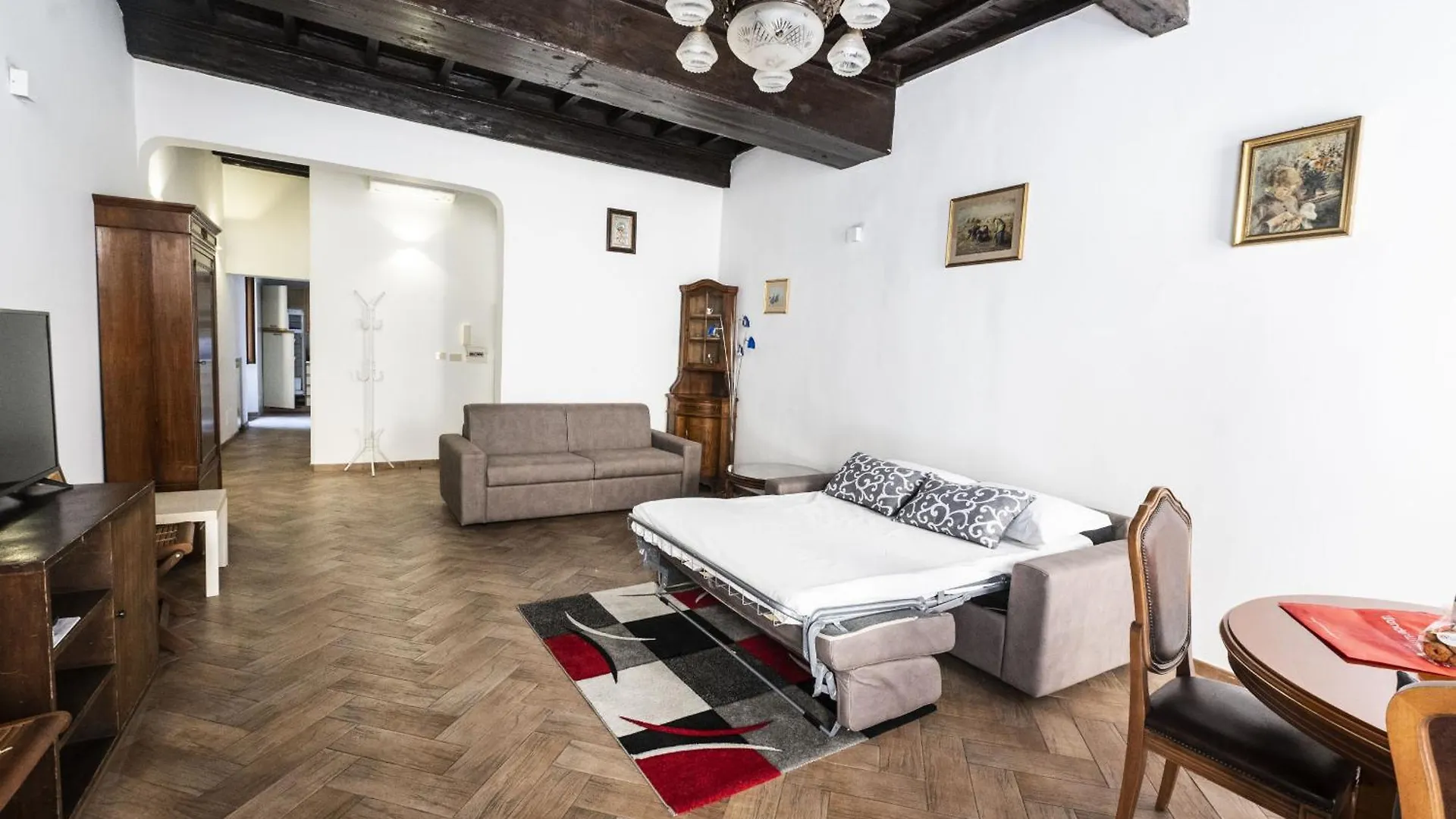 Campo De Fiori Large Family Apartment Rome